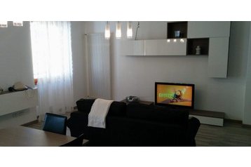 Italy Byt Desenzano del Garda, Exterior